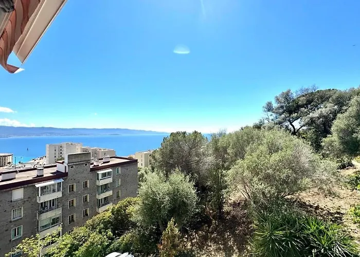 Bright And Spacious Cocoon With Sea View Apartmán Ajaccio (Corsica)