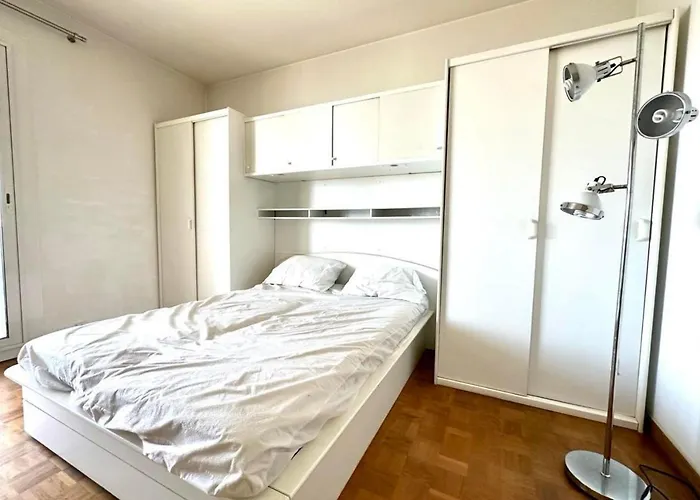 Bright And Spacious Cocoon With Sea View